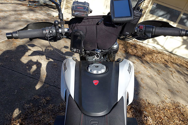 Photo from R.L. Lempe review of the MotoChello MotoRfPlus